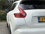 Nissan Juke 1.6 Turbo NISMO | 200 PK | Achteruitrijcamera | Lichtmetalen velgen | Climate control | Sportstoelen | Keyless entry en start | Extra getint glas | Unieke uitvoering