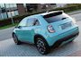 Fiat 600 600e La Prima 54 kWh Leder-Clima-Cruise-Navi-Camera-Massage SOH 97,6%