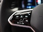 Volkswagen T-Roc 1.5 TSI R-Line 150 PK Black Line Facelift| Adaptive Cruise | Alcantara | Matrix Led | Digitaal Dash | Carplay | Stoelverwarming | Stuurwielverwarming | Stoelmassage | Draadloos opladen | Camera | Ambient - Sfeerverlichting | Dodehoek