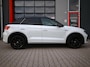 Volkswagen T-Roc 1.5 TSI R-Line 150 PK Black Line Facelift| Adaptive Cruise | Alcantara | Matrix Led | Digitaal Dash | Carplay | Stoelverwarming | Stuurwielverwarming | Stoelmassage | Draadloos opladen | Camera | Ambient - Sfeerverlichting | Dodehoek