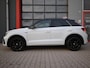 Volkswagen T-Roc 1.5 TSI R-Line 150 PK Black Line Facelift| Adaptive Cruise | Alcantara | Matrix Led | Digitaal Dash | Carplay | Stoelverwarming | Stuurwielverwarming | Stoelmassage | Draadloos opladen | Camera | Ambient - Sfeerverlichting | Dodehoek