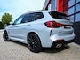 BMW X3 xDrive30e M-Sport Shadow Line | Pano | 360 | Laser Led | Vernasca Leder | Carplay / Android | Trekhaak | Stuurwielverwarming | Stoelverwarming | Keyless | Head-Up | Cruise | Digital Dash | Sfeerverlichting | 20'' LM | Comfort Acces | Dodehoek