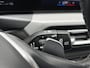 BMW 3-Serie Touring 330e Executive 293pk | Nieuw Model | Virtual Cockpit | Apple Carplay/Android Auto | Dab | Elektrisch bedienbare achterklep | LED koplampen | Sportstoelen | Trekhaak elektrisch bedienbaar | Zeer compleet!
