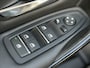 BMW 3-Serie Touring 318i High Executive 136pk | Bluetooth | Cruise control | Elektrisch bedienbare achterklep | LED koplampen | Parkeersensor voor en achter | Rondomzicht camera | Voorstoelen verwarmd | Zeer nette auto!