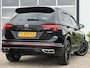 Volkswagen Tiguan 1.4 TSI eHybrid R-Line Business+ 266pk | Virtual Cockpit | Achteruitrijcamera | Cruise control adaptief met stop&go | DAB | Matrix led koplampen | Navigatiesysteem full map | Dealer onderhouden!