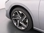 Peugeot 308 SW Allure 136pk Hybrid Automaat | Navigatie | Automatische airco | Rondom camera | Cruise control adaptief | Lichtmetalen velgen | Apple Carplay en Android auto draadloos
