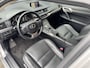 Lexus CT 200h Luxury Line | Leer, Geheugenfunctie, Stoelverwarming, Parkeersensoren, Navigatie, Camera, Licht + Regensensor