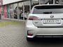 Lexus CT 200h Luxury Line | Leer, Geheugenfunctie, Stoelverwarming, Parkeersensoren, Navigatie, Camera, Licht + Regensensor