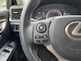 Lexus CT 200h Luxury Line | Leer, Geheugenfunctie, Stoelverwarming, Parkeersensoren, Navigatie, Camera, Licht + Regensensor
