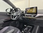 Volkswagen ID.5 Pro Business 77 kWh [3-Fase-11kW] {SoH-93%} (INCL-BTW) *HEATPUMP | LEATHER-ALCANTARA | FULL-LED | ADAPTIVE-CRUISE |  DIGI-COCKPIT | HEATED-COMFORTSEATS | KEYLESS | DAB+ | AMBIENTLIGHT | NAVI-FULLMAP | CAMERA | TOWBAR | HEAD-UP | 19''AL