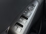 Hyundai Ioniq 1.6 GDi Comfort - Plus / Dealer Onderhouden / Stuur- & Stoelverwarming / Navigatie via Apple Carplay of Android Auto / Achteruitrijcamera / Cruise control / Parkeersensoren achter / Climate control /
