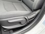 Hyundai Ioniq 1.6 GDi Comfort - Plus / Dealer Onderhouden / Stuur- & Stoelverwarming / Navigatie via Apple Carplay of Android Auto / Achteruitrijcamera / Cruise control / Parkeersensoren achter / Climate control /