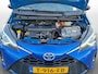 Toyota Yaris 1.5 Hybrid Bi-Tone | Dealer onderhouden | Stoelverwarming | Navigatie | Elektrisch verstel/inklapbare buitenspiegels | Cruise Control | Climate Control |