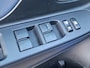 Toyota Yaris 1.5 Hybrid Bi-Tone | Dealer onderhouden | Stoelverwarming | Navigatie | Elektrisch verstel/inklapbare buitenspiegels | Cruise Control | Climate Control |