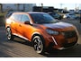 Peugeot 2008 1.2 PureTech Allure | Automaat | Navi by app | Apple carplay | Camera | All season | 65.000km |