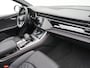 Audi RS Q8 4.0 TFSI RS Q8 quattro 600PK | Carbon | Keramisch | Elek. Trekhaak | Alcantara | HUD | Soft-Close
