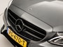 Mercedes-Benz C-klasse 180 AMG Sport 156Pk Automaat (PANORAMADAK, NAVIGATIE, LEDER, ELEK SPORTSTOELEN, STOELVERWARMING, ELEK ACHTERKLEP, GETINT GLAS, ZWART HEMEL, NIEUWSTAAT)