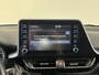 Toyota C-HR / C-HR+ 1.8 Hybrid Dynamic | Afneembare Trekhaak | Parkeer sensoren voor en achter | Camera achter | Keyless |
