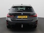 BMW 3-Serie Touring 330e xDrive | Automaat | LMV | Head up dsiplay | Trekhaak | Sfeer verlichting | Harman Kardon | Navigatie | Schuifdak | Stoel/Stuur verwarming | Virtual cockpit | Leder | Parkeer sensoren | Elec. achterklep | Virtual cockpit | 360 Camera | Climate control | Cruise control | DAB |