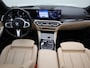 BMW 3-Serie Touring 330e xDrive | Automaat | LMV | Head up dsiplay | Trekhaak | Sfeer verlichting | Harman Kardon | Navigatie | Schuifdak | Stoel/Stuur verwarming | Virtual cockpit | Leder | Parkeer sensoren | Elec. achterklep | Virtual cockpit | 360 Camera | Climate control | Cruise control | DAB |