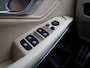 BMW 3-Serie Touring 330e xDrive | Automaat | LMV | Head up dsiplay | Trekhaak | Sfeer verlichting | Harman Kardon | Navigatie | Schuifdak | Stoel/Stuur verwarming | Virtual cockpit | Leder | Parkeer sensoren | Elec. achterklep | Virtual cockpit | 360 Camera | Climate control | Cruise control | DAB |