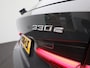 BMW 3-Serie Touring 330e xDrive | Automaat | LMV | Head up dsiplay | Trekhaak | Sfeer verlichting | Harman Kardon | Navigatie | Schuifdak | Stoel/Stuur verwarming | Virtual cockpit | Leder | Parkeer sensoren | Elec. achterklep | Virtual cockpit | 360 Camera | Climate control | Cruise control | DAB |