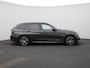 BMW 3-Serie Touring 330e xDrive | Automaat | LMV | Head up dsiplay | Trekhaak | Sfeer verlichting | Harman Kardon | Navigatie | Schuifdak | Stoel/Stuur verwarming | Virtual cockpit | Leder | Parkeer sensoren | Elec. achterklep | Virtual cockpit | 360 Camera | Climate control | Cruise control | DAB |