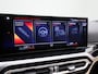 BMW 3-Serie Touring 330e xDrive | Automaat | LMV | Head up dsiplay | Trekhaak | Sfeer verlichting | Harman Kardon | Navigatie | Schuifdak | Stoel/Stuur verwarming | Virtual cockpit | Leder | Parkeer sensoren | Elec. achterklep | Virtual cockpit | 360 Camera | Climate control | Cruise control | DAB |