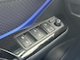 Toyota C-HR / C-HR+ 1.8 Hybrid Bi-Tone Plus | Leer, Stoel + Stuurverwarming, Navigatie, Dodehoekherkenning, Parkeersensoren