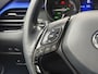 Toyota C-HR / C-HR+ 1.8 Hybrid Bi-Tone Plus | Leer, Stoel + Stuurverwarming, Navigatie, Dodehoekherkenning, Parkeersensoren