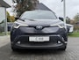 Toyota C-HR / C-HR+ 1.8 Hybrid Bi-Tone Plus | Leer, Stoel + Stuurverwarming, Navigatie, Dodehoekherkenning, Parkeersensoren