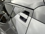 Toyota C-HR / C-HR+ 1.8 Hybrid Bi-Tone Plus | Leer, Stoel + Stuurverwarming, Navigatie, Dodehoekherkenning, Parkeersensoren