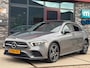 Mercedes-Benz A-klasse 250e AMG PANO l 360 l ASSISTENTIE l SFEER l EL-STOEL l MATRIX l CARPLAY l DEALER OND