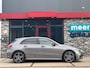 Mercedes-Benz A-klasse 250e AMG PANO l 360 l ASSISTENTIE l SFEER l EL-STOEL l MATRIX l CARPLAY l DEALER OND