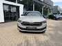 Skoda Octavia Combi 1.5 TSI MHEV Sportline Business 150 PK | Automaat | Stoelverwarming | Parkeersensoren | Adaptive Cruise Control | Camera | Virtual Cockpit | Navigatie | Lichtmetalen Velgen | Elektrische Achterklep | Keyless | LED