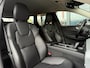 Volvo XC60 2.0 D4 AWD Momentum 190 PK Automaat Navi Camera LED Trekhaak Leder Virtual Elek. Klep Rijstrook Dodehoek