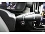 Volvo XC40 T4 Recharge R-Design | Trekhaak | Panoramadak | BLIS | 360 Camera | Adaptive Cruise | Harman/Kardon |