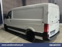 Volkswagen Crafter 2.0 TDI 141pk L3H2 L2H1 Euro6 Airco | Camera | Apple Carplay | Android Auto Stoelverwarming, 270 Graden Achterdeuren, Parkeersensoren, Bijrijdersbank