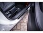 Toyota C-HR / C-HR+ 1.8 Hybrid 140 Executive ** Panodak ** Trekhaak ** Bi-tone ** JBL