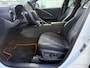 Toyota C-HR / C-HR+ 1.8 Hybrid 140 Executive ** Panodak ** Trekhaak ** Bi-tone ** JBL