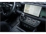 Land Rover Defender 110 2.0 P400e 110 X ** 75 Limited Edition ** Panodak ** Cold Climate ** Trekhaak ** Treeplanken NP 126 K ** EV Rijbereik tot 51km **