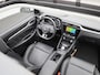 MG MG ZS EV Luxury 45 kWh | Automaat | Panoramadak | Leder | Navigatie | Airco | Achteruitrijcamera | Apple Carplay / Android Auto | Stoelverwarming | Lichtmetalen Velgen |