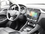 MG MG ZS EV Luxury 45 kWh | Automaat | Panoramadak | Leder | Navigatie | Airco | Achteruitrijcamera | Apple Carplay / Android Auto | Stoelverwarming | Lichtmetalen Velgen |