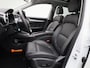 MG MG ZS EV Luxury 45 kWh | Automaat | Panoramadak | Leder | Navigatie | Airco | Achteruitrijcamera | Apple Carplay / Android Auto | Stoelverwarming | Lichtmetalen Velgen |