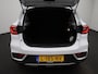 MG MG ZS EV Luxury 45 kWh | Automaat | Panoramadak | Leder | Navigatie | Airco | Achteruitrijcamera | Apple Carplay / Android Auto | Stoelverwarming | Lichtmetalen Velgen |