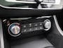 MG MG ZS EV Luxury 45 kWh | Automaat | Panoramadak | Leder | Navigatie | Airco | Achteruitrijcamera | Apple Carplay / Android Auto | Stoelverwarming | Lichtmetalen Velgen |