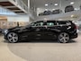 Volvo V60 2.0 T8 Twin Engine AWD Inscription, Trekhaak, Pano, Stoelkoeling