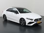 Mercedes-Benz A-klasse 180 Star Edition AMG Line | Night | Panoramadak | Multibeam | Widescreen | Stoelverwarming |