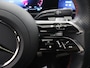 Mercedes-Benz A-klasse 180 Star Edition AMG Line | Night | Panoramadak | Multibeam | Widescreen | Stoelverwarming |