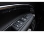 Fiat 600 1.2 Turbo 145pk Hybrid Automaat Sport | DEMO | Navigatie | Achteruitrijcamera | Elektrische achterklep | LED Matrix koplampen | Sportief interieur | 18" Lichtmetalen velgen | Zwart dak